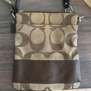 Crossbody coach bag